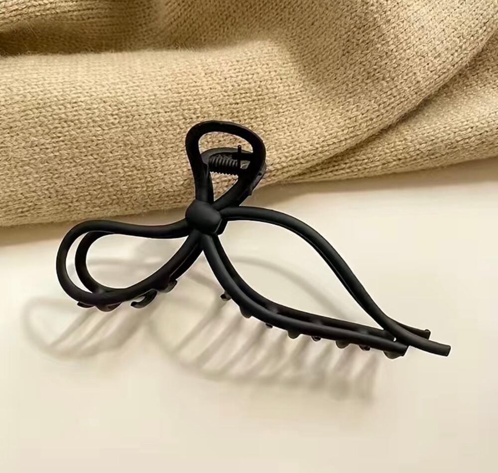 Black Bow Hair Clip